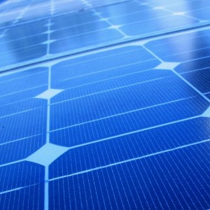 découvrez les avantages et inconvénients de l'énergie photovoltaïque. analysez ses bénéfices écologiques, ses coûts d'installation et ses limites pour déterminer si cette solution énergétique est adaptée à vos besoins.