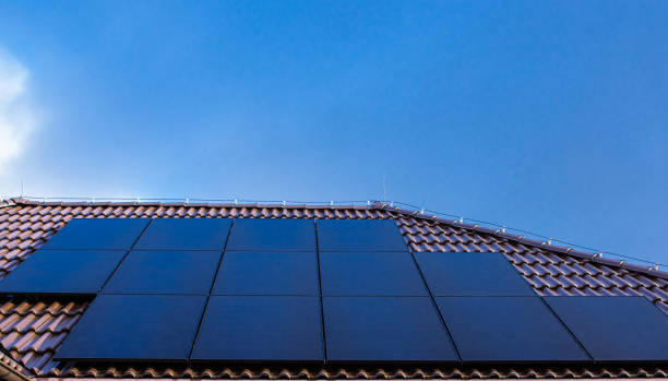 découvrez les avantages et inconvénients des panneaux solaires : économies d'énergie, respect de l'environnement, mais aussi coûts d'installation et entretien. informez-vous pour faire le meilleur choix pour votre maison.