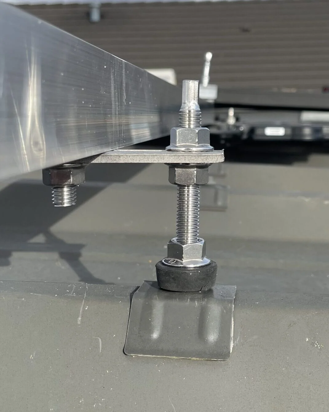 découvrez les avantages du bac acier photovoltaïque, une solution innovante et durable pour optimiser l'énergie solaire tout en protégeant vos bâtiments. idéal pour les entreprises et les particuliers, ce système combine esthétique et performance.