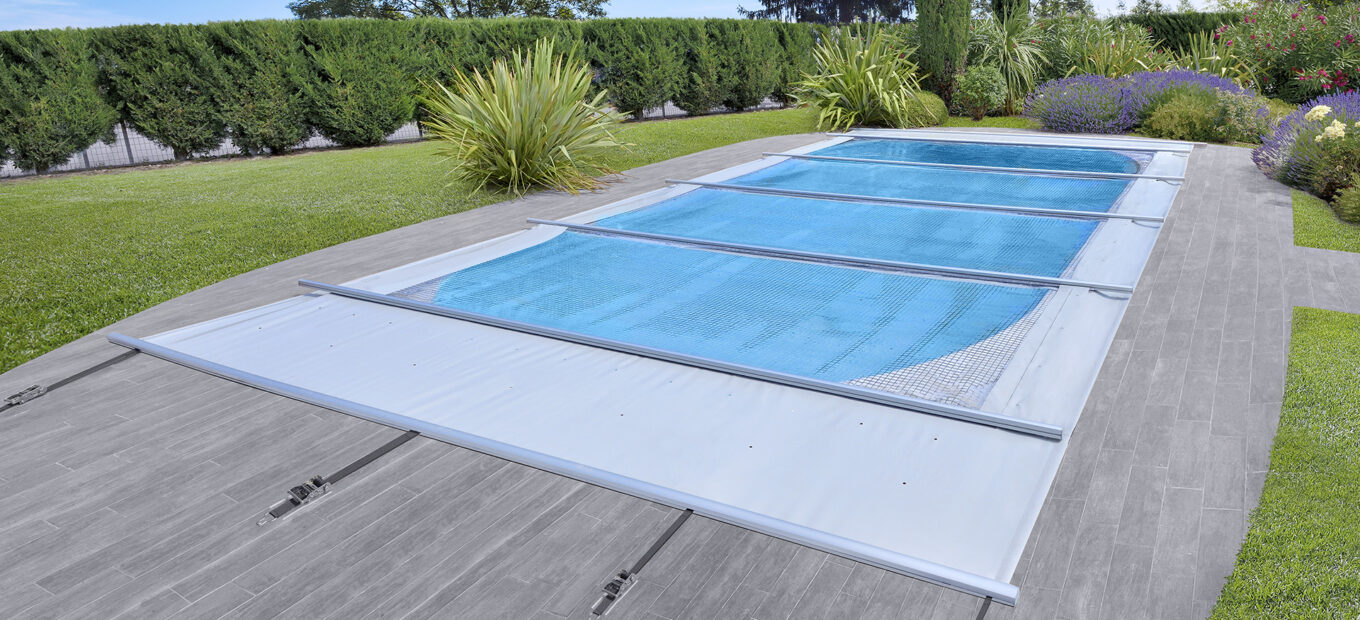 découvrez notre bache solaire pour piscine, idéale pour conserver la chaleur de l'eau tout en protégeant votre bassin des débris. optez pour une solution économique et écologique qui prolongera vos moments de baignade, tout en réduisant l'évaporation. profitez de votre piscine tout au long de l'année avec notre bache solaire de qualité supérieure.