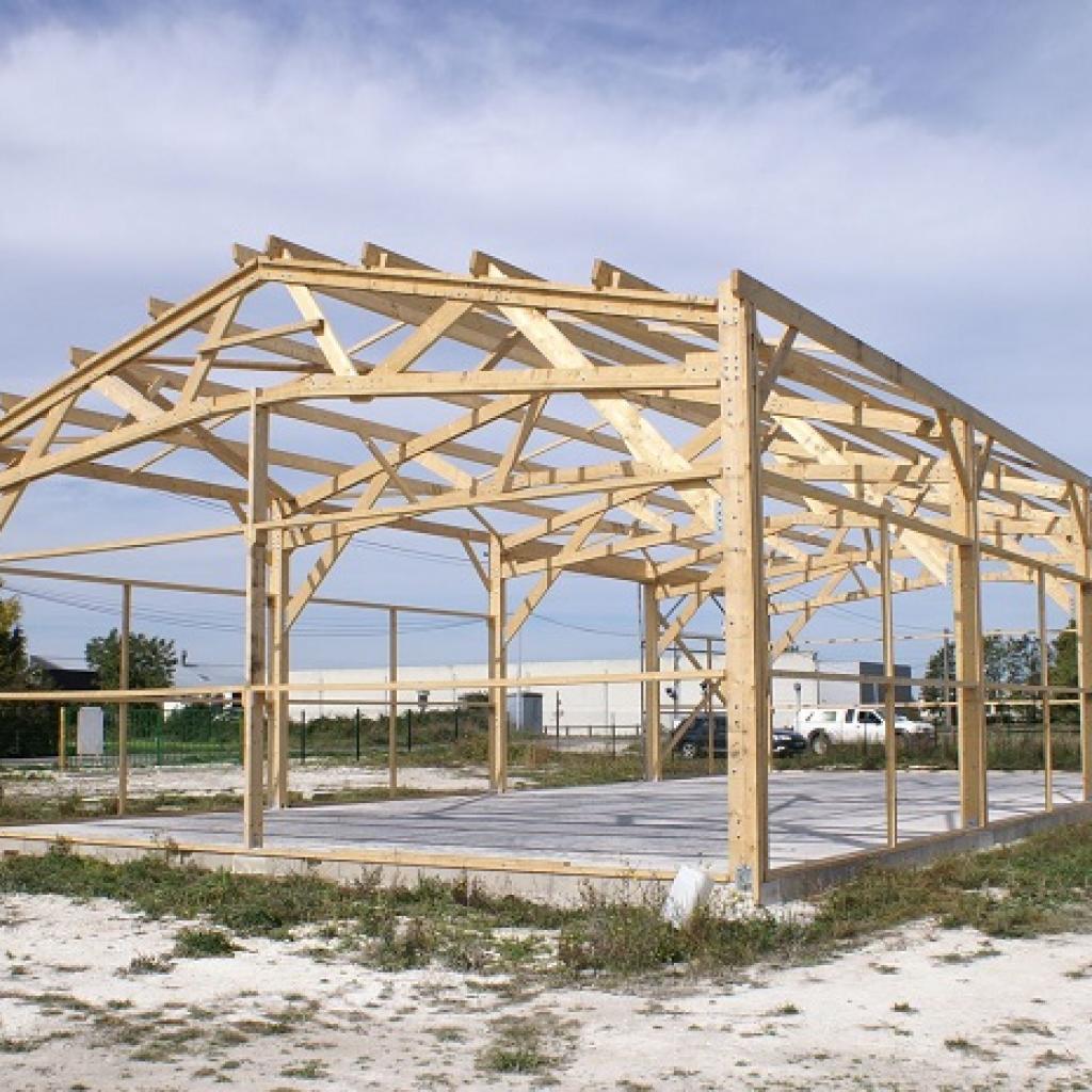 découvrez nos bâtiments kits de qualité, idéaux pour tous vos projets de construction. faciles à assembler et personnalisables, nos solutions s'adaptent à vos besoins résidentiels ou professionnels. bénéficiez d'un rapport qualité-prix exceptionnel et d'une installation rapide.
