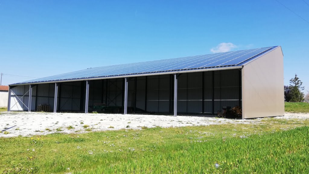 découvrez les avantages des bâtiments photovoltaïques, une solution innovante et écologique pour produire de l'énergie durable grâce à l'énergie solaire. optimisez votre consommation d'énergie tout en contribuant à la protection de l'environnement.