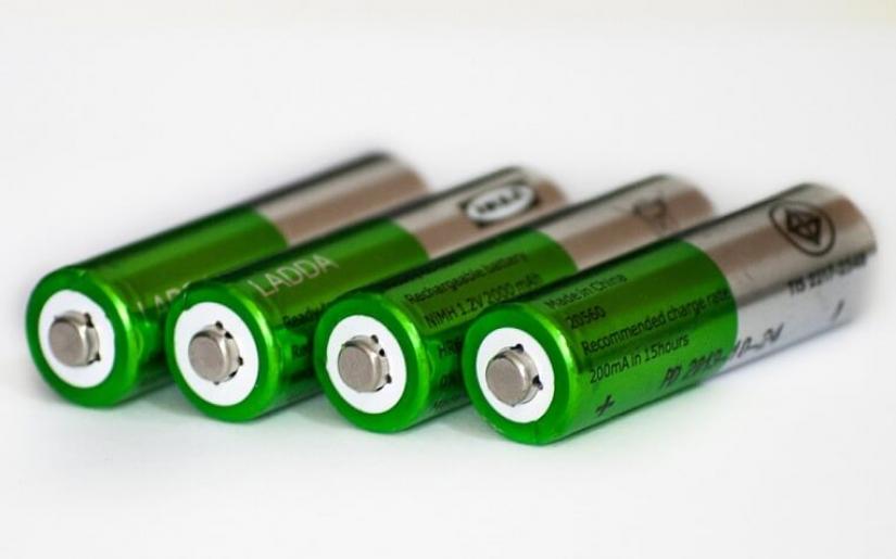 découvrez notre gamme de batteries énergiques, conçues pour maximiser l'autonomie de vos appareils électroniques. que ce soit pour votre smartphone, votre ordinateur portable ou vos appareils domestiques, trouvez la solution idéale pour une performance optimale et une durabilité accrue.