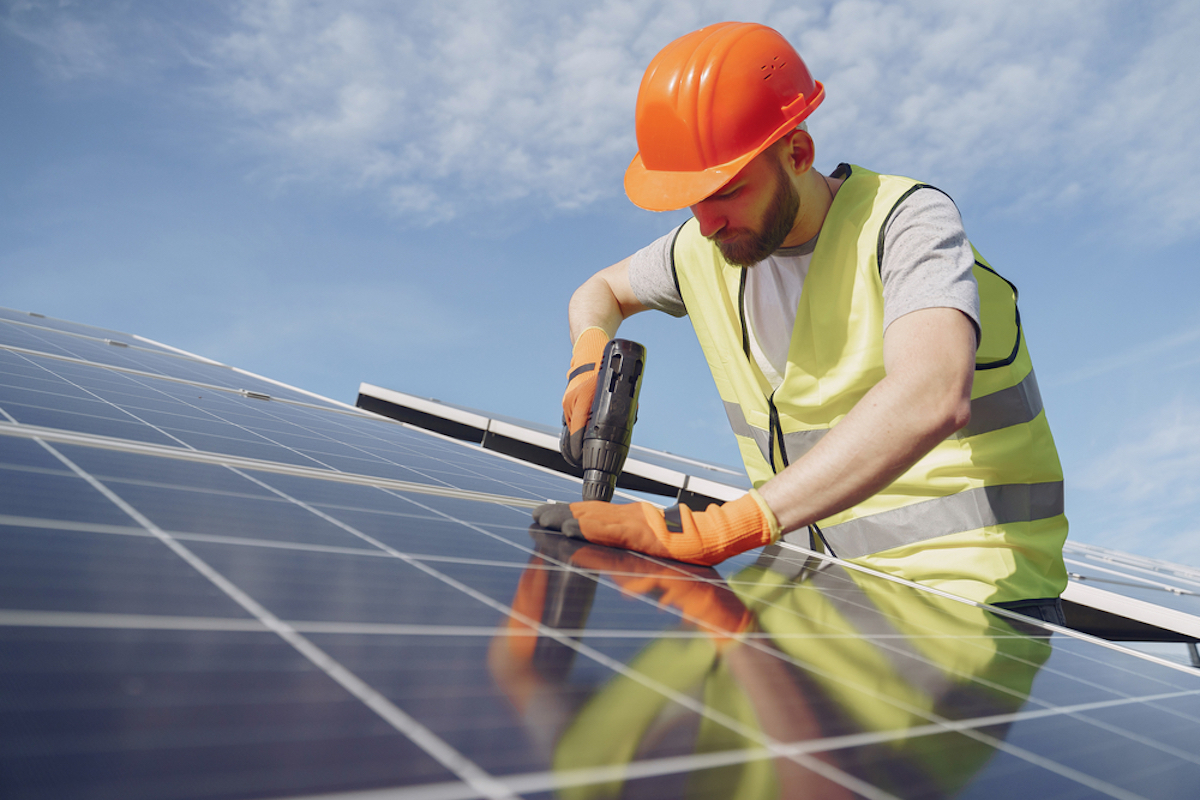 découvrez les avantages des batteries photovoltaïques pour maximiser l'autonomie de votre système solaire. profitez d'une énergie renouvelable, stockez efficacement l'électricité produite et réduisez vos factures d'électricité tout en contribuant à la protection de l'environnement.