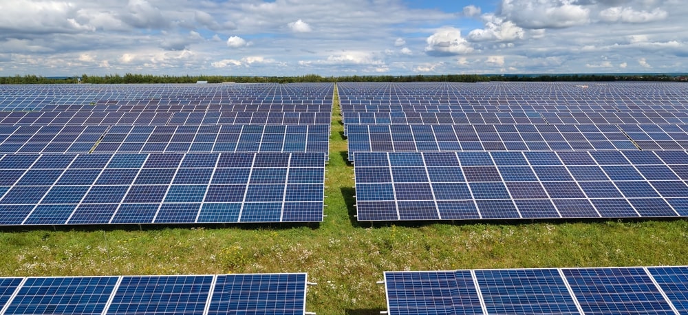 découvrez notre bilan complet sur l'efficacité des panneaux solaires : avantages, inconvénients, coûts et impact environnemental. informez-vous pour faire le meilleur choix en matière d'énergie renouvelable.