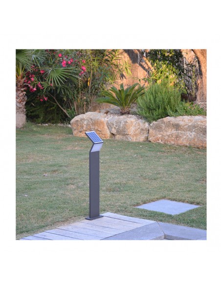 découvrez notre sélection de bornes solaires, idéales pour éclairer vos espaces extérieurs tout en respectant l'environnement. profitez d'une énergie propre et renouvelable pour illuminer vos jardins, allées et terrasses.