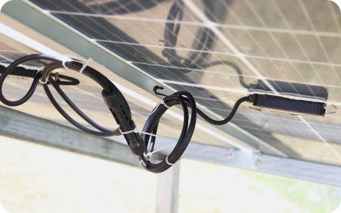 découvrez comment effectuer le branchement de vos panneaux solaires en toute sécurité. suivez nos conseils pratiques et astuces pour optimiser votre installation solaire et profiter d'une énergie propre et renouvelable.