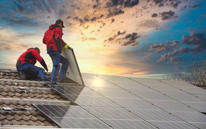 découvrez les avantages des panneaux solaires parallèles : une solution efficace et optimale pour maximiser la production d'énergie solaire, réduire vos factures d'électricité et contribuer à la transition énergétique. apprenez comment ces systèmes peuvent s'adapter à vos besoins et à votre espace.