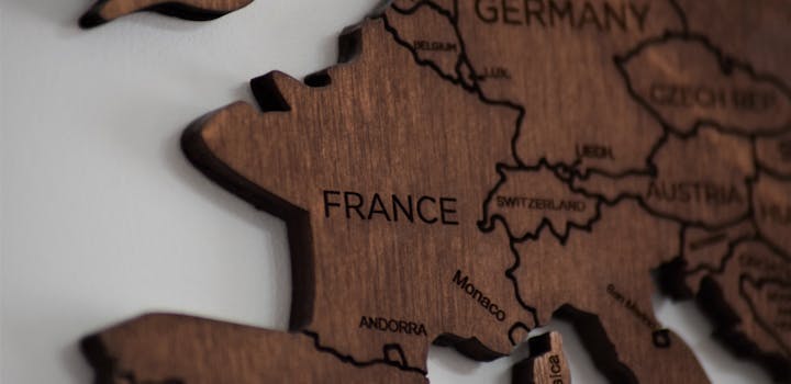découvrez notre outil d'ensoleillement en ligne pour optimiser vos projets d'aménagement extérieur. visualisez l'impact du soleil sur vos espaces, évaluez les meilleures orientations et profitez d'un ensoleillement optimal toute l'année.