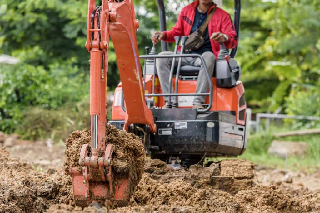 découvrez comment effectuer le calcul du volume de terre en mètres cubes (m3) pour vos projets de jardinage ou de construction. apprenez à déterminer la quantité de terre nécessaire en fonction de l'espace et de la profondeur, afin d'optimiser vos achats et de garantir le succès de vos aménagements extérieurs.