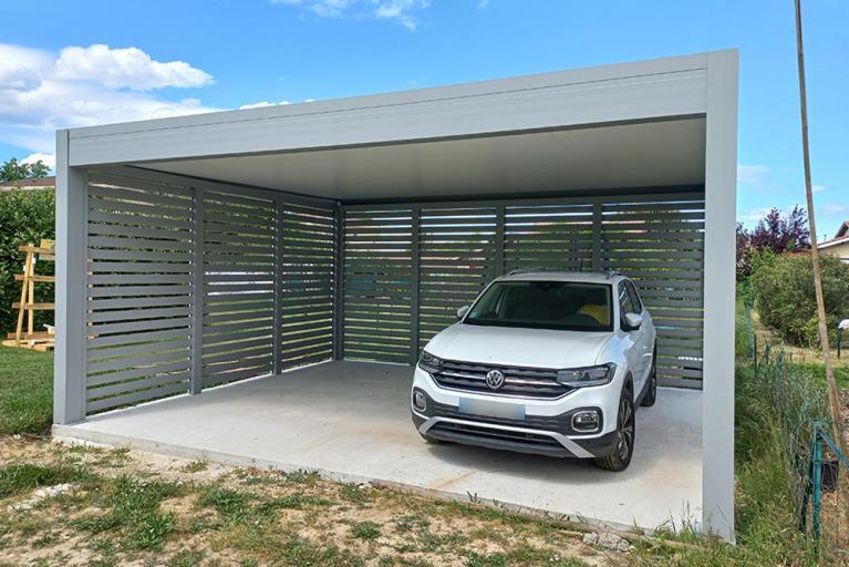 découvrez les prix des carports solaires et comment cet investissement durable peut optimiser votre espace extérieur tout en réduisant vos factures d'électricité. comparez les options et trouvez le carport solaire adapté à vos besoins.