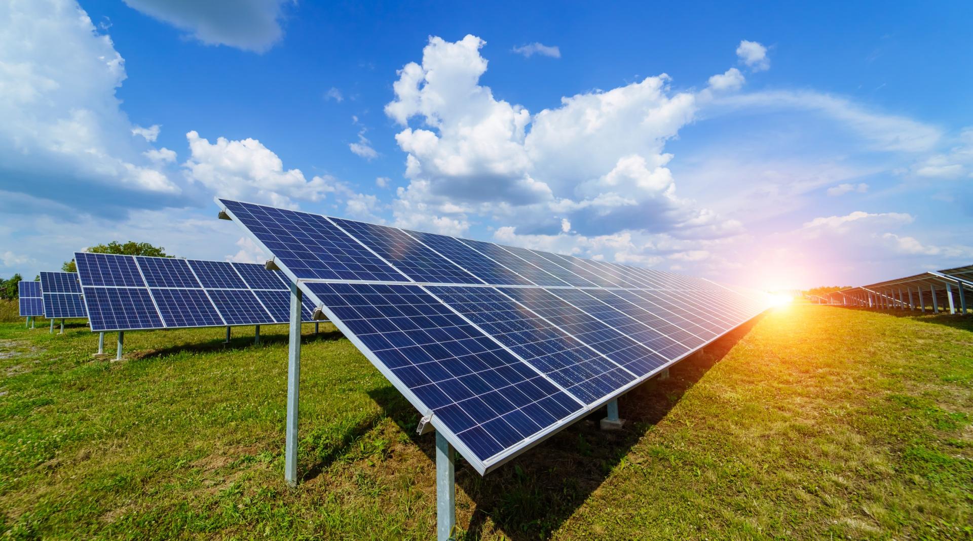 découvrez les avantages des champs photovoltaïques, une solution durable pour produire de l'énergie solaire. apprenez comment ces installations contribuent à la transition énergétique tout en optimisant votre empreinte carbone.