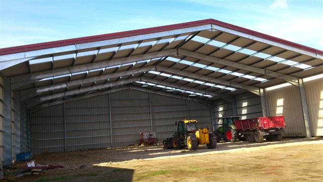 découvrez notre kit économique de charpente métallique, idéal pour vos projets de construction. offrant robustesse et flexibilité, ce kit vous permet d'ériger des structures solides tout en respectant votre budget. parfait pour les artisans et les particuliers souhaitant allier qualité et économie.