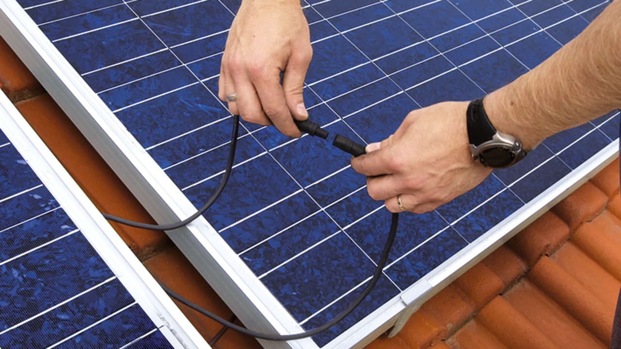 découvrez les avantages de la chaudière solaire, une solution écologique et économique pour chauffer votre eau et votre maison. optez pour une énergie renouvelable qui réduit votre empreinte carbone tout en vous faisant réaliser des économies sur vos factures d'énergie.