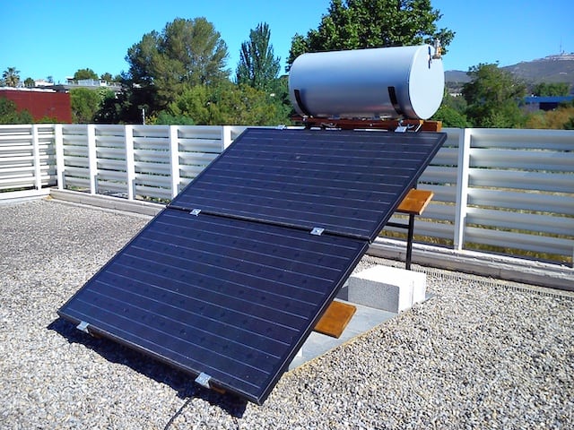 découvrez les avantages du chauffage solaire : une solution écologique et économique pour réduire vos factures d'énergie tout en préservant l'environnement. optez pour une alternative durable grâce à la chaleur du soleil.
