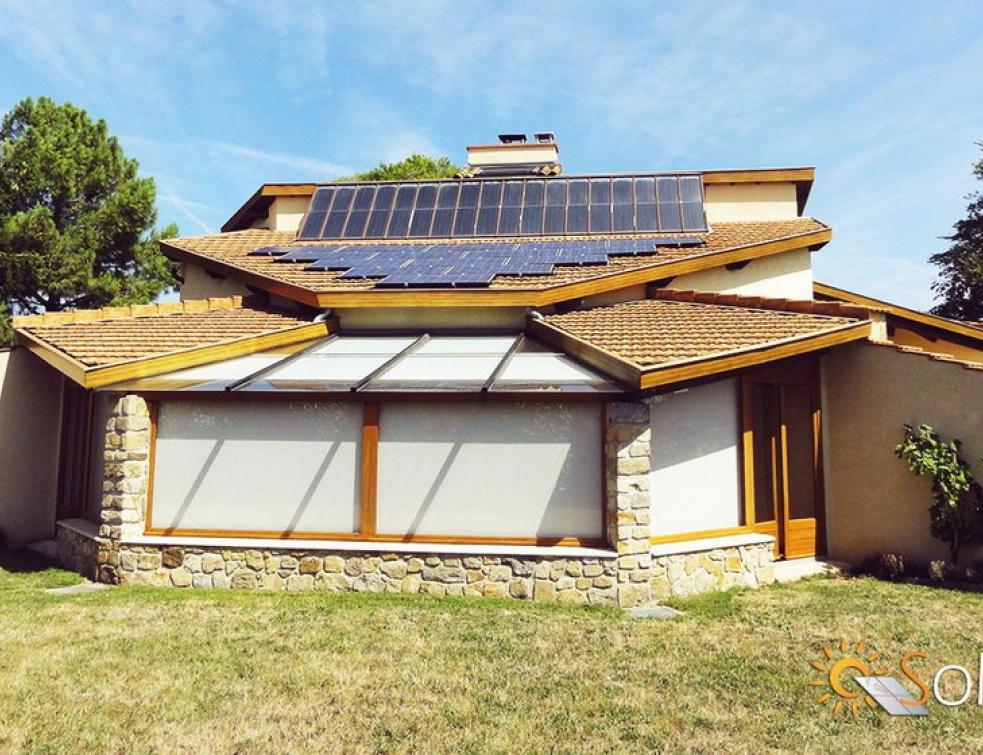 découvrez comment le chauffage solaire pour maison transforme votre confort tout en réduisant vos factures d'énergie. explorez les avantages des systèmes solaires pour un habitat éco-responsable et économique.