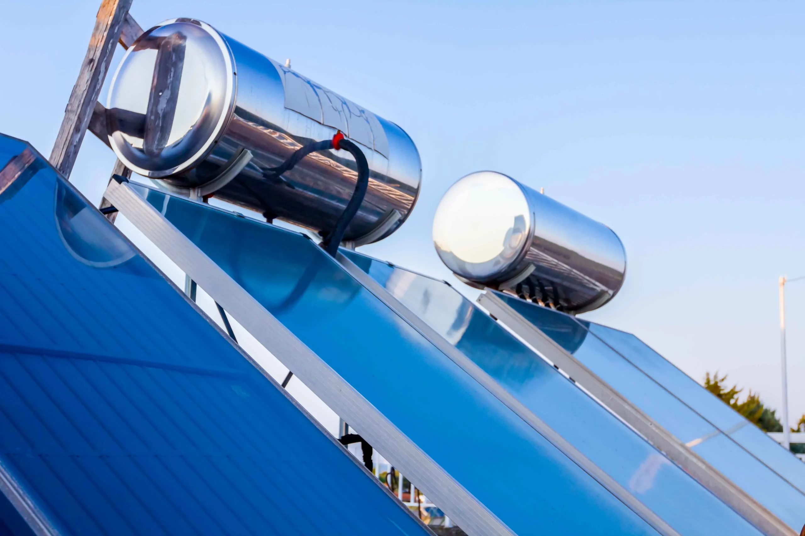 découvrez les avantages des chauffe-eau solaires, une solution écologique et économique pour chauffer votre eau. profitez d'énergies renouvelables et réduisez votre facture d'énergie tout en préservant l'environnement.
