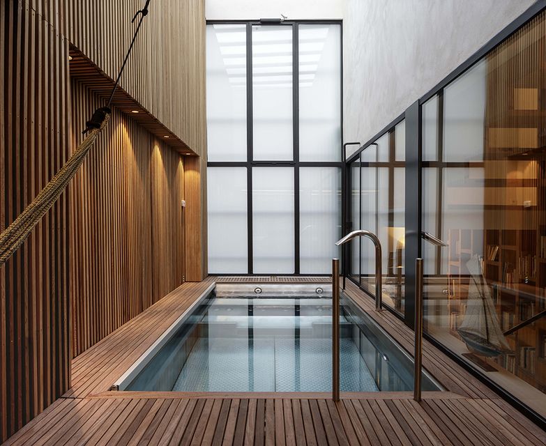 découvrez les meilleures solutions pour chauffer votre piscine intérieure et profiter d'une eau à température idéale toute l'année. optimisez votre confort et prolongez vos moments de détente grâce à nos conseils et produits spécialisés.
