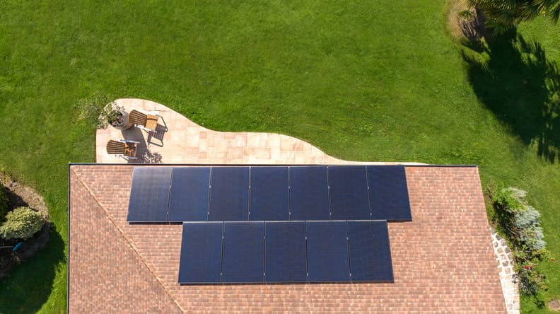 découvrez comment choisir le meilleur installateur photovoltaïque pour vos besoins. comparez les devis, vérifiez les certifications et assurez-vous d'une installation de qualité pour optimiser votre production d'énergie solaire.