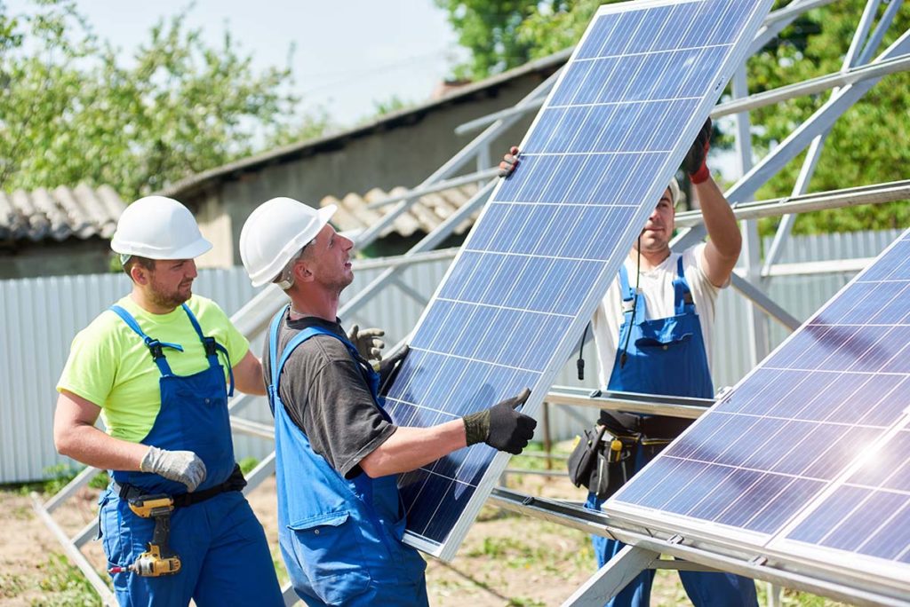 découvrez comment choisir le bon installateur photovoltaïque pour optimiser votre projet d'énergie solaire. profitez de conseils pratiques et de critères essentiels pour garantir une installation de qualité et un investissement rentable.