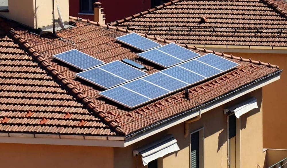 découvrez les conseils essentiels pour choisir votre installation photovoltaïque. maximisez votre efficacité énergétique et réduisez vos factures tout en contribuant à la protection de l'environnement grâce à nos recommandations d'experts.