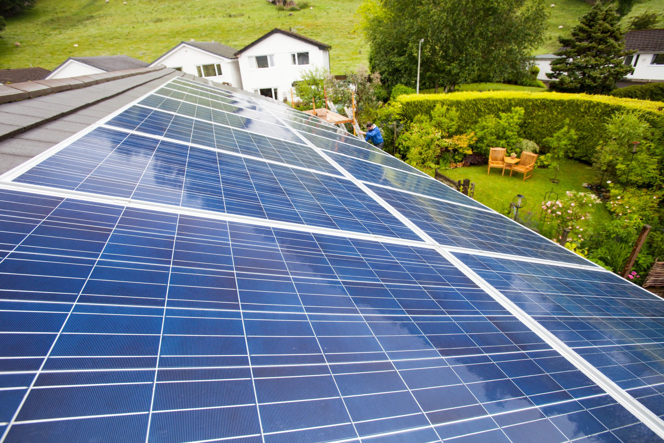 découvrez comment choisir les panneaux photovoltaïques adaptés à vos besoins énergétiques. notre guide vous accompagne dans l'évaluation des types, des performances et des coûts pour maximiser votre investissement tout en contribuant à une énergie renouvelable.