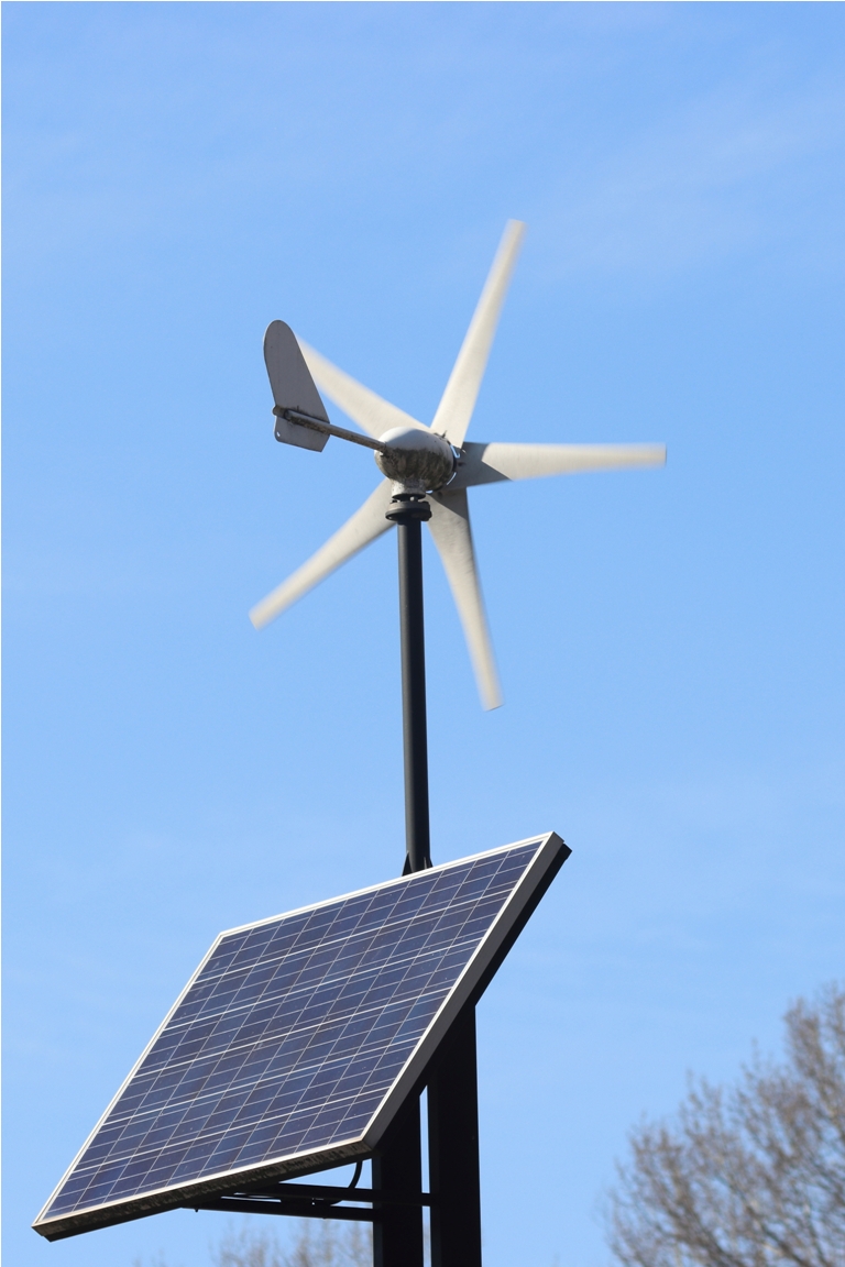 découvrez comment faire le meilleur choix de panneaux solaires pour votre maison. comparez les différents types, rendements et prix pour optimiser votre investissement en énergie renouvelable.
