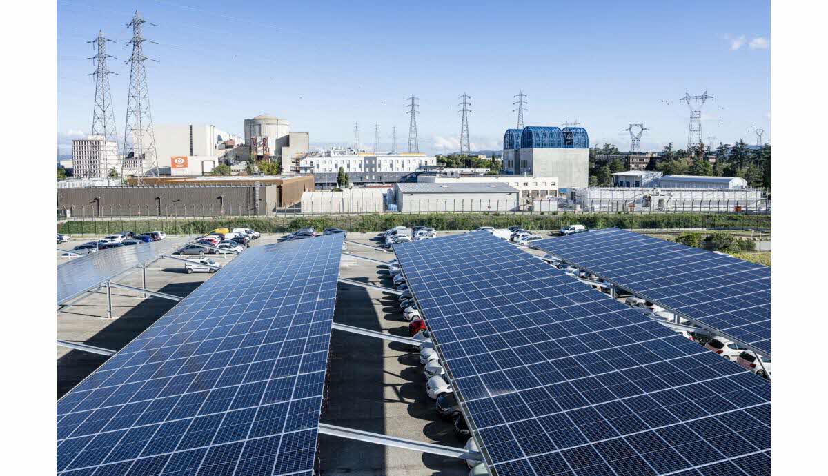 découvrez les avantages et inconvénients des panneaux solaires et des centrales nucléaires dans notre analyse approfondie. comparez ces deux sources d'énergie pour mieux comprendre leur impact environnemental, leur coût, et leur rôle dans la transition énergétique.