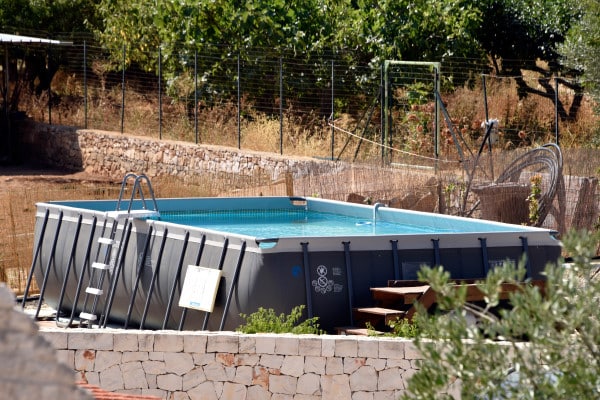 découvrez les meilleures solutions pour chauffer votre piscine hors sol et prolonger vos moments de baignade. choisissez parmi une variété de chauffages efficaces et économiques pour profiter pleinement de votre espace aquatique tout au long de l'année.