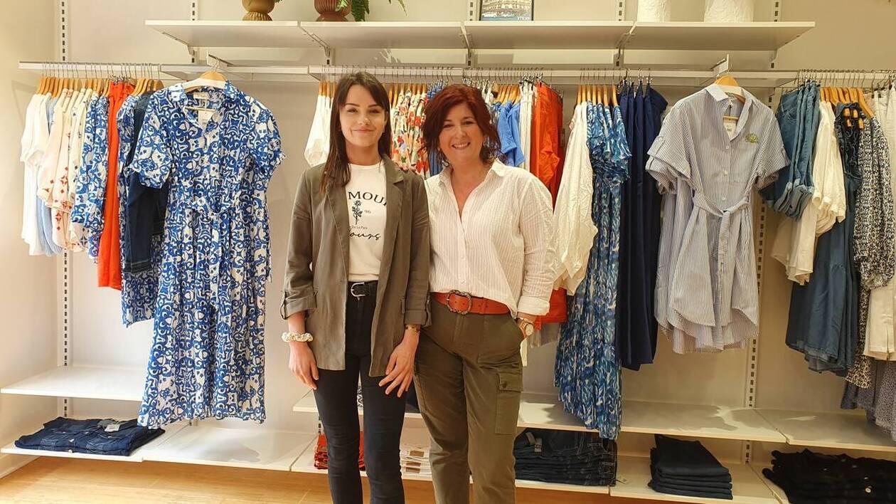 découvrez notre boutique en ligne dédiée au commerce féminin, offrant une sélection unique de vêtements, accessoires et articles de mode pour sublimer votre style. explorez les dernières tendances et faites le choix de l'élégance au quotidien.