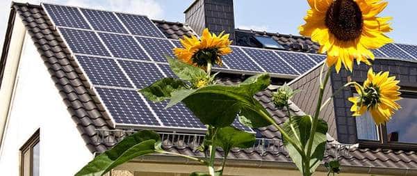 découvrez tout sur le coût d'installation des panneaux solaires : tarifs, économies d'énergie, aides financières et retour sur investissement pour rendre votre projet solaire abordable et rentable.