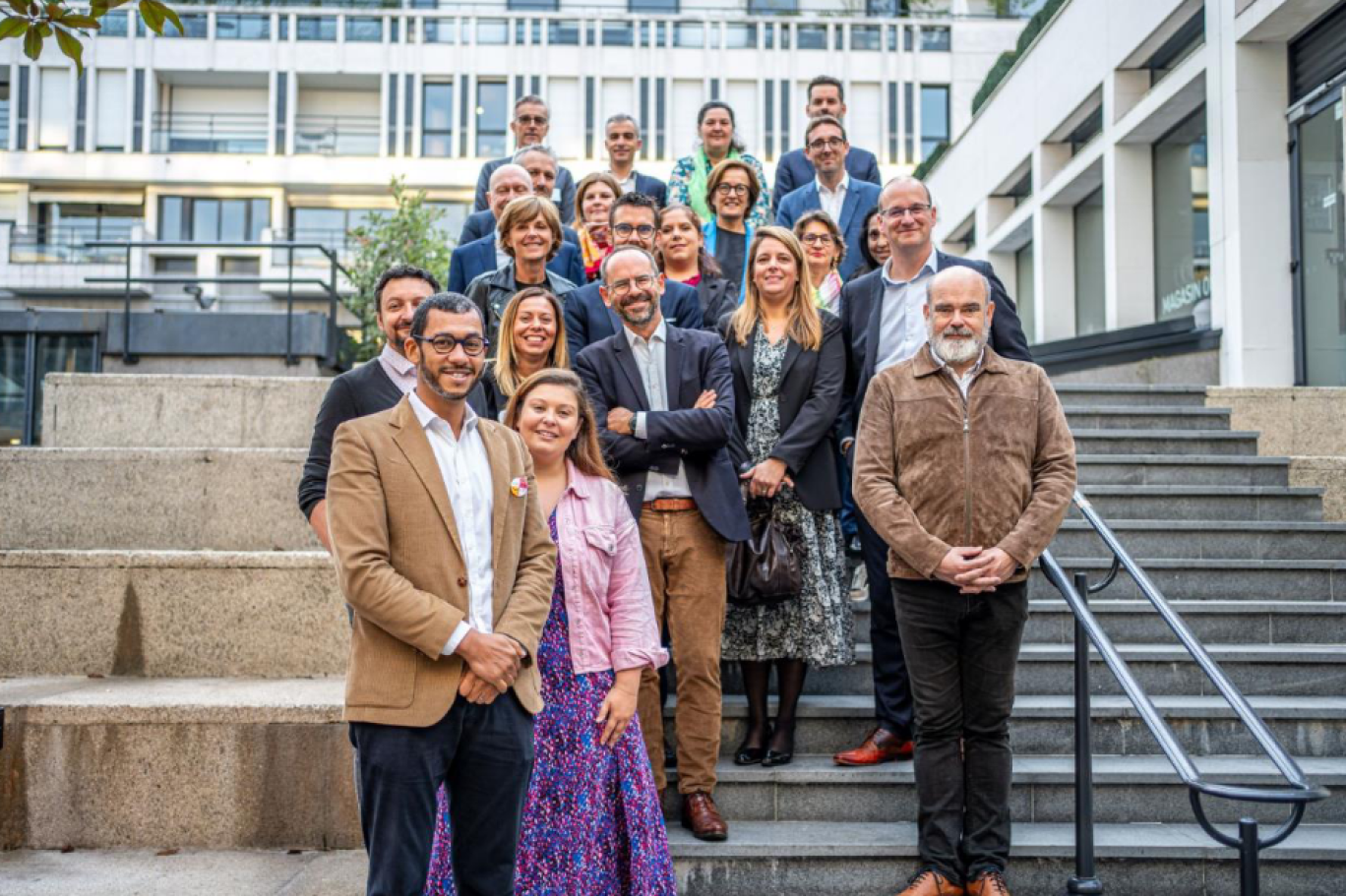 découvrez les services et offres du crédit agricole normandie, votre partenaire bancaire engagé pour soutenir vos projets personnels et professionnels. bénéficiez d'un accompagnement personnalisé et d'une gamme complète de solutions financières adaptées à vos besoins.