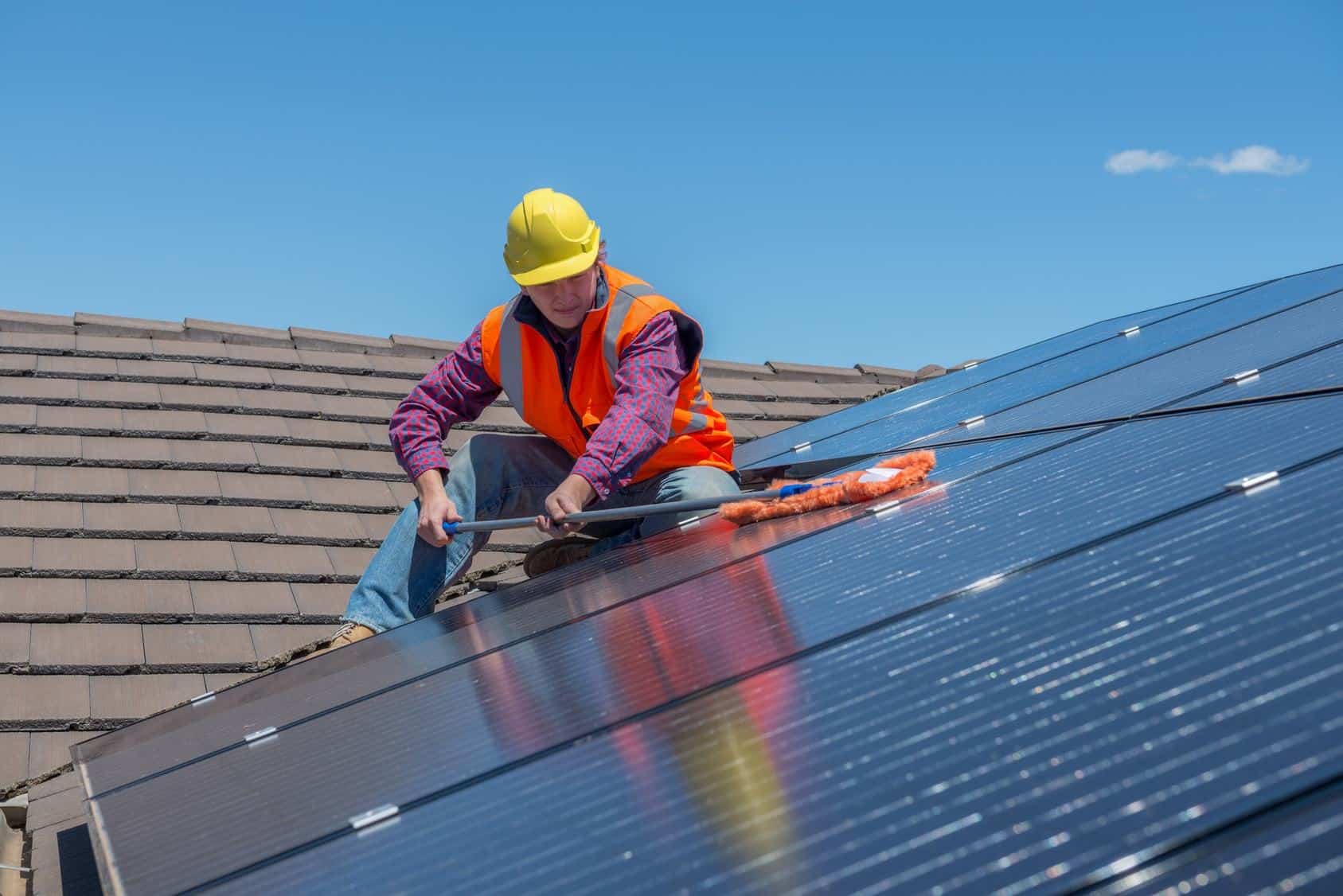 découvrez les meilleures opportunités de déduction fiscale pour les travaux de toiture en 2025. maximisez vos économies d'impôt tout en améliorant l'efficacité énergétique de votre habitation grâce aux aides et crédits d'impôt disponibles. ne laissez pas passer votre chance de réduire vos dépenses tout en embellissant votre maison !