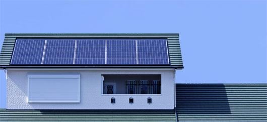 découvrez la définition de l'énergie photovoltaïque et apprenez comment cette source d'énergie renouvelable utilise le soleil pour produire de l'électricité. explorez les avantages, le fonctionnement des panneaux solaires et son impact sur l'environnement.
