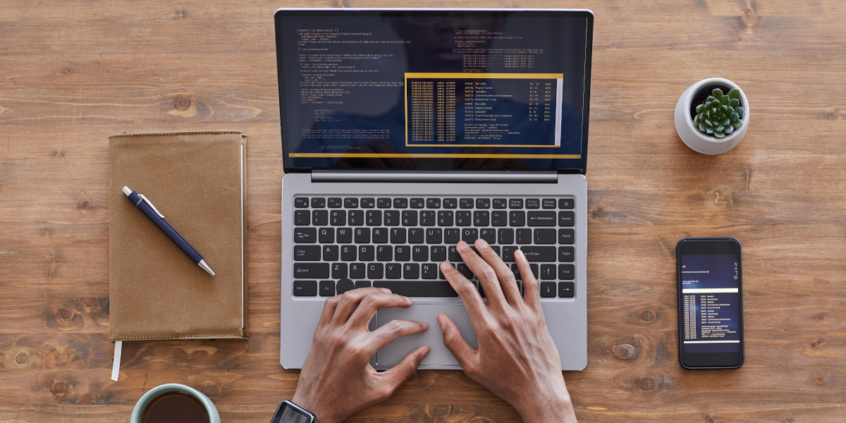 découvrez le métier de développeur, un rôle essentiel dans le monde numérique. apprenez les compétences requises, les langages de programmation les plus utilisés et les opportunités de carrière passionnantes qui s'offrent à vous dans ce domaine en pleine expansion.