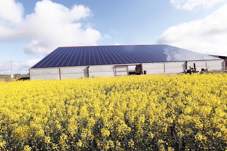 découvrez comment les producteurs d'électricité transforment les ressources naturelles en énergie durable. explorez les différentes méthodes de production, les innovations technologiques et les impacts sur l'environnement pour un avenir énergétique responsable.