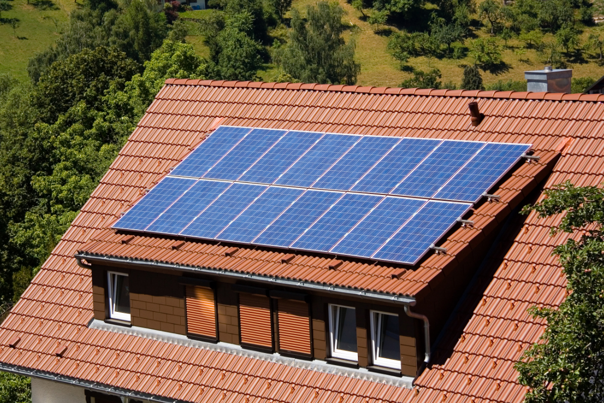 découvrez la durée de vie des panneaux solaires et leurs performances au fil du temps. apprenez comment optimiser votre investissement écologique et financier grâce à des systèmes solaires durables et fiables.