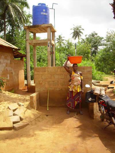 découvrez comment une eau autosuffisante peut transformer votre quotidien en vous permettant d'accéder à une source d'eau durable et respectueuse de l'environnement. apprenez les techniques et technologies innovantes pour récolter, filtrer et utiliser l'eau de manière responsable.