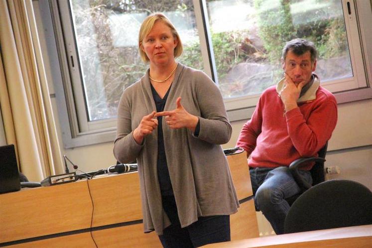 découvrez edf calvados, votre fournisseur d'énergie de confiance, offrant des solutions adaptées pour un approvisionnement en électricité durable et des services personnalisés pour les particuliers et les entreprises dans le département du calvados.