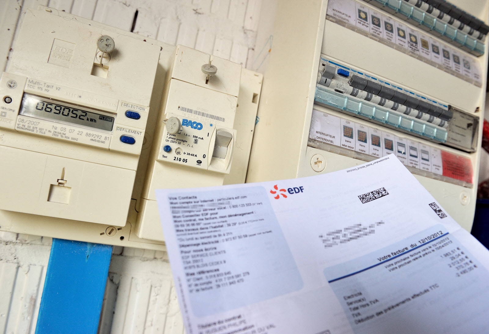 découvrez tout ce qu'il faut savoir sur votre facture edf : décryptage des différentes sections, conseils pour mieux gérer vos dépenses d'électricité et astuces pour optimiser votre consommation d'énergie. informez-vous et économisez avec nos conseils pratiques.