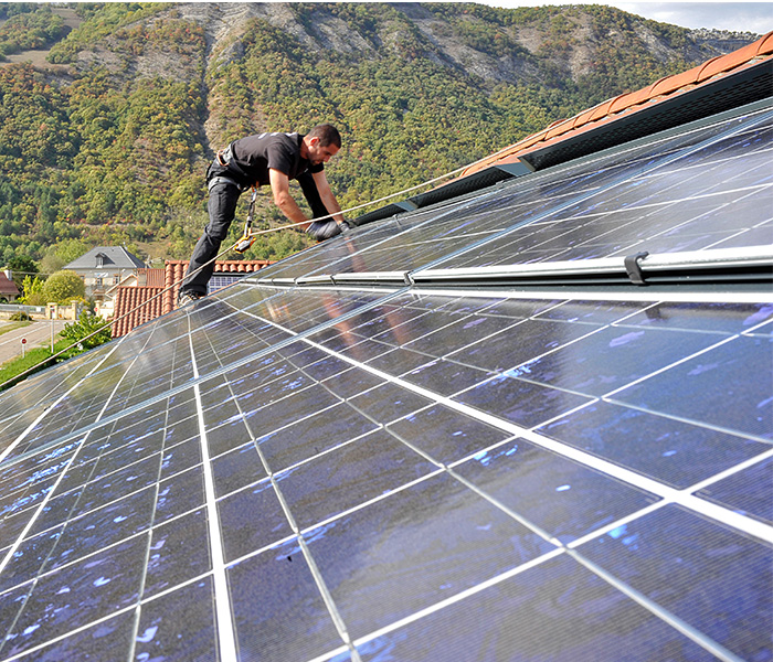 découvrez edf pv, votre solution d'énergie solaire avec des panneaux photovoltaïques fiables et performants. optez pour une énergie renouvelable, réduisez vos factures d'électricité et engagez-vous pour un avenir durable. informez-vous sur nos offres et services dès aujourd'hui!