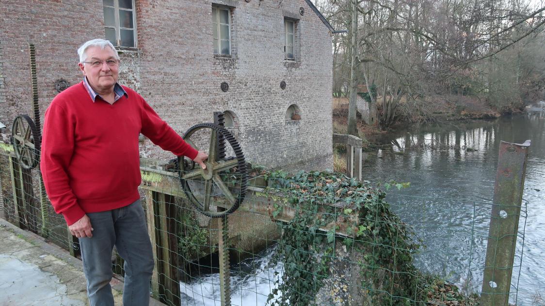 découvrez les dangers de l'électricité en présence d'eau et apprenez les précautions essentielles pour assurer votre sécurité. informez-vous sur les méthodes pour éviter les accidents et garantir une utilisation sûre de l'électricité dans des environnements humides.