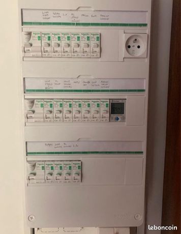 découvrez nos solutions d'électricité adaptées pour une maison de 150m2. profitez d'une installation électrique sécurisée, efficace et conforme aux normes en vigueur, afin d'optimiser votre consommation énergétique tout en garantissant le confort de votre habitat.