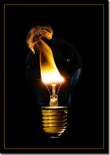 découvrez les solutions innovantes pour gérer l'électricité sans courant. apprenez comment maximiser votre efficacité énergétique et réduire votre consommation grâce à nos conseils pratiques et nos technologies alternatives.
