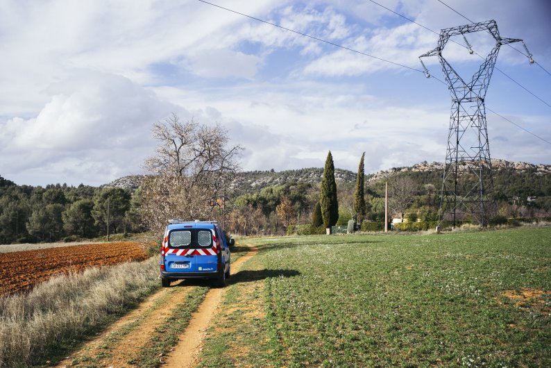 découvrez enedis oa, l'opérateur de gestion des réseaux électriques en france. informez-vous sur les services proposés, les projets en cours et comment enedis s'engage pour une transition énergétique durable.