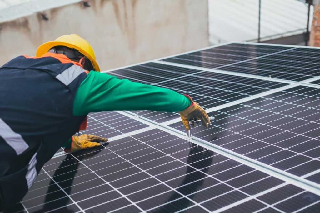 découvrez les solutions d'enedis pour l'installation et la gestion de panneaux solaires. optimisez votre consommation d'énergie et contribuez à une transition écologique en choisissant l'énergie solaire avec l'expertise d'enedis.