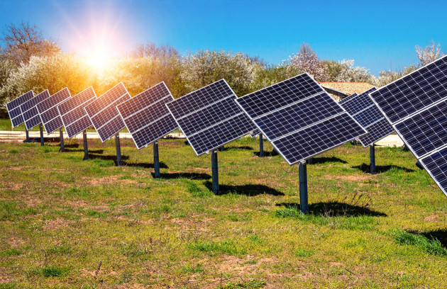 découvrez les avantages de l'énergie photovoltaïque, une solution durable et écologique pour produire votre propre électricité. optimisez votre consommation d'énergie et réduisez votre empreinte carbone grâce à des panneaux solaires performants.