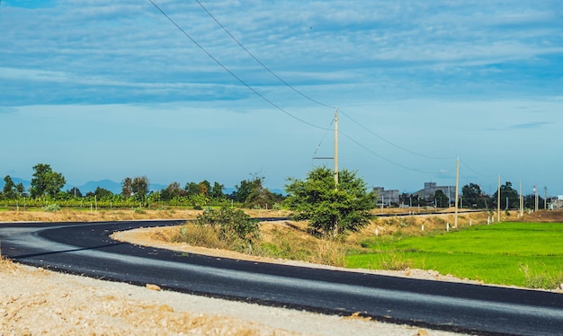 découvrez notre outil en ligne dédié à l'ensoleillement, vous permettant d'analyser et d'optimiser l'exposition au soleil de votre site. idéal pour les projets d'aménagement paysager, l'agriculture ou l'architecture, il vous aidera à maximiser les bienfaits du soleil.