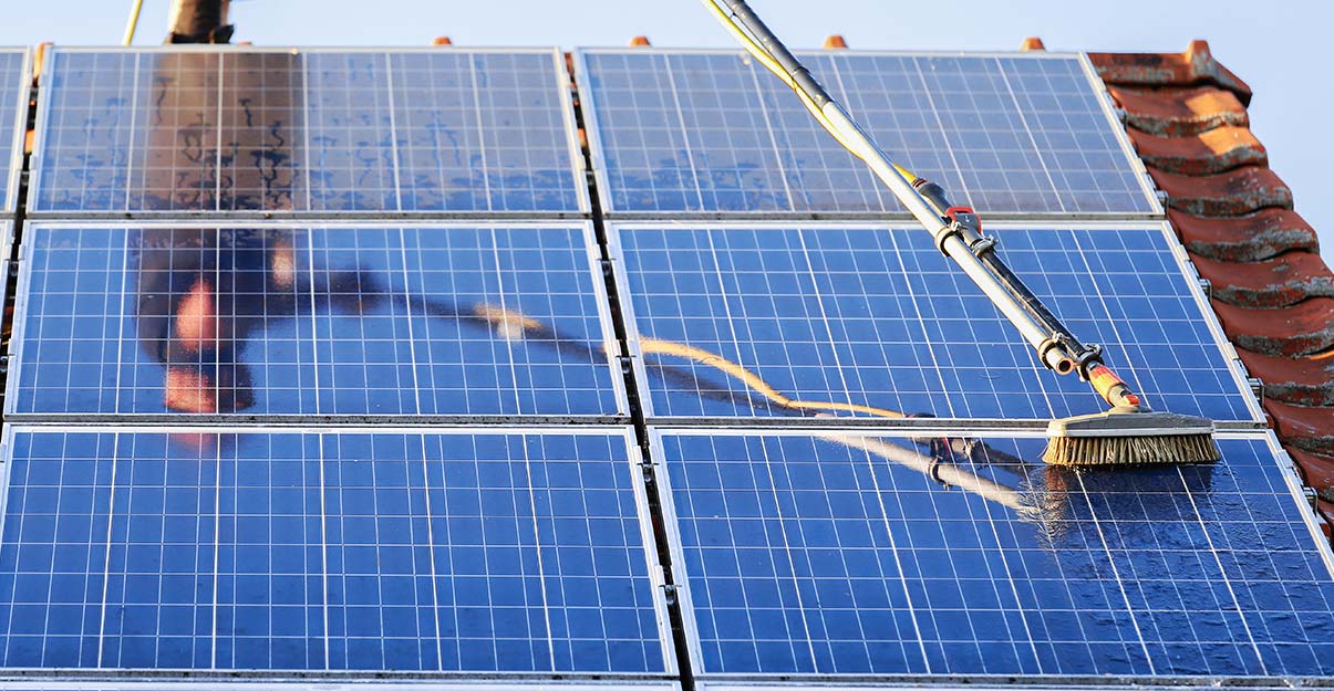 découvrez l'importance de l'entretien des panneaux solaires pour garantir leur performance et leur longévité. apprenez des conseils pratiques pour un nettoyage efficace et des inspections régulières, afin de maximiser votre production d'énergie solaire.