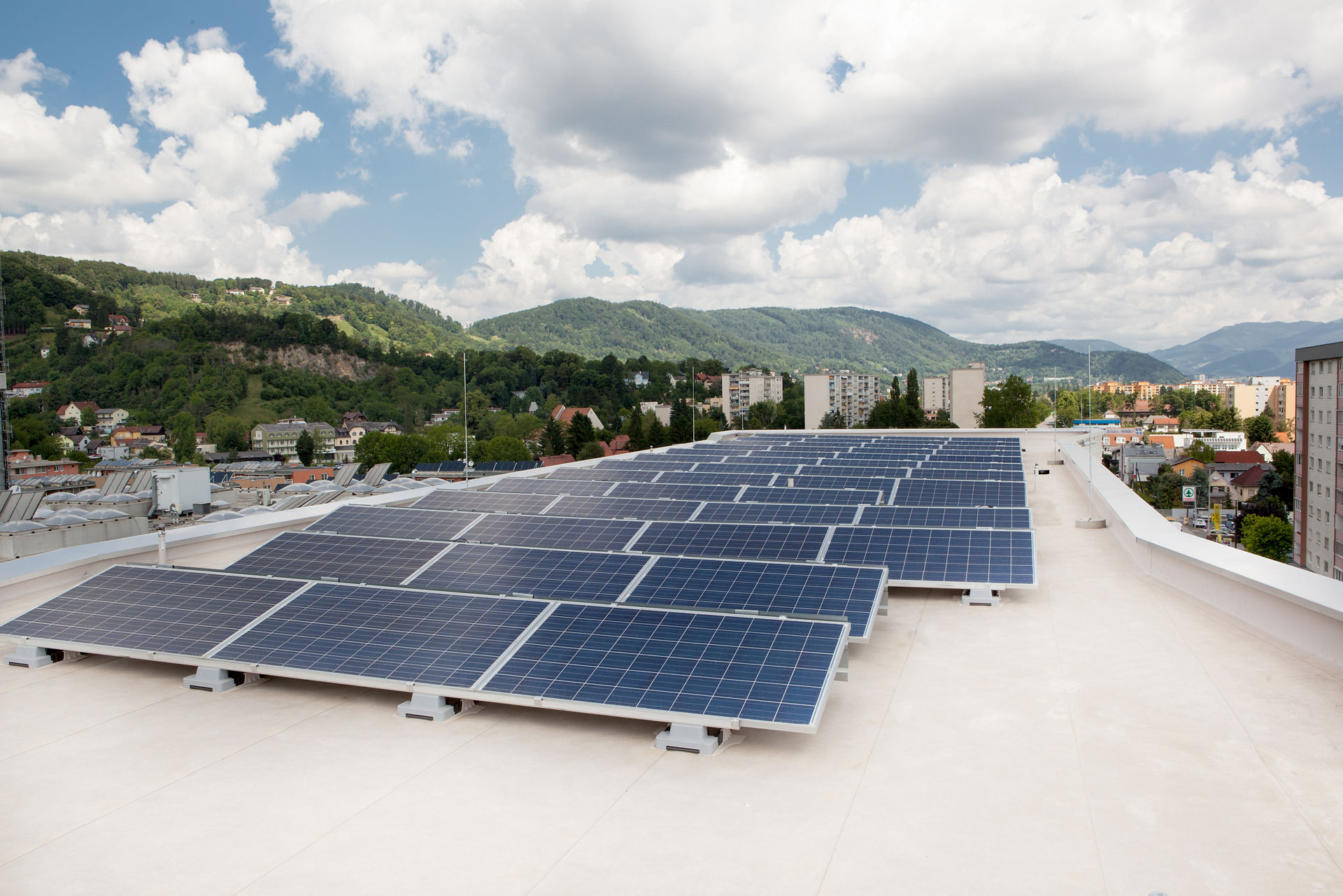 découvrez les solutions innovantes d'étanchéité solaire pour protéger vos installations tout en optimisant leur performance énergétique. assurez la durabilité de vos équipements grâce à nos produits de qualité supérieure, conçus pour résister aux intempéries et garantir un fonctionnement optimal.
